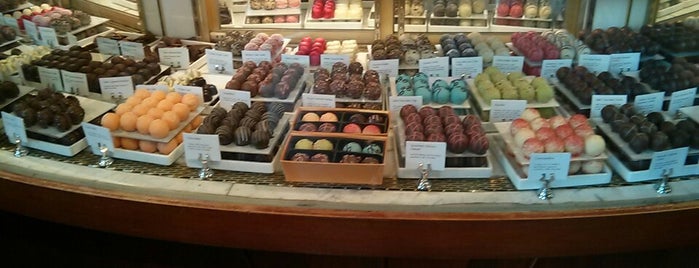 Godiva Chocolatier is one of Boston.