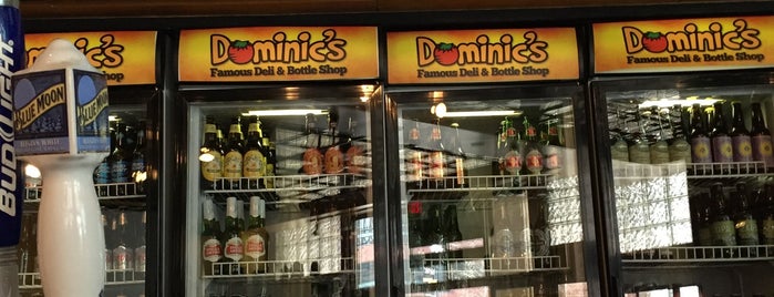 Dominic's Famous Deli & Bottle Shop is one of Meus lugares.
