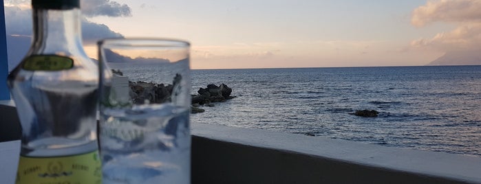 Sunset Tavern is one of Κρητη.