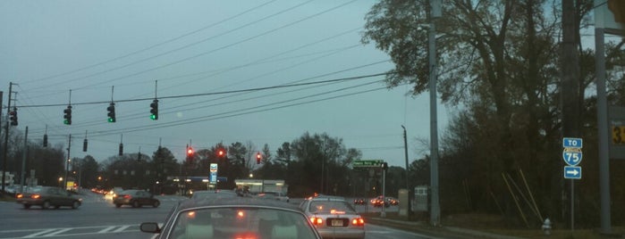 GA-120 Loop & Powers Ferry Rd is one of The Master!.