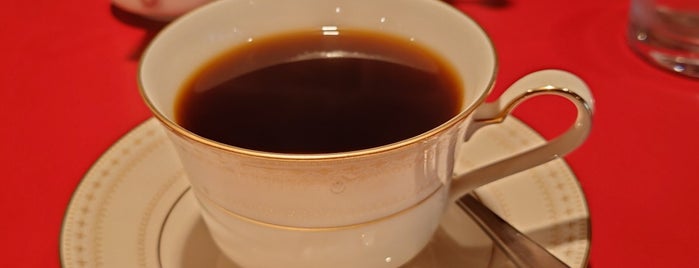 Café Deux is one of 喫茶店.