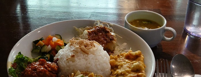 Indonesian Restaurant Cabe is one of Lieux sauvegardés par Yongsuk.