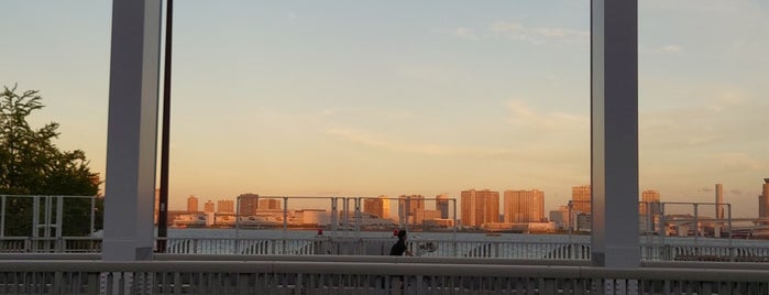 新日の出橋 is one of 東京橋.