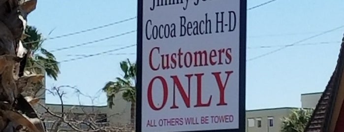 Jimmy John's is one of Tempat yang Disukai Paula.