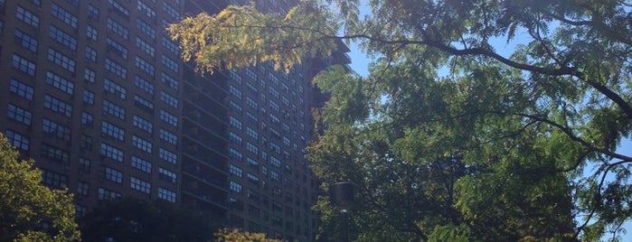 Lincoln Towers Backyard is one of Lieux qui ont plu à Sara.