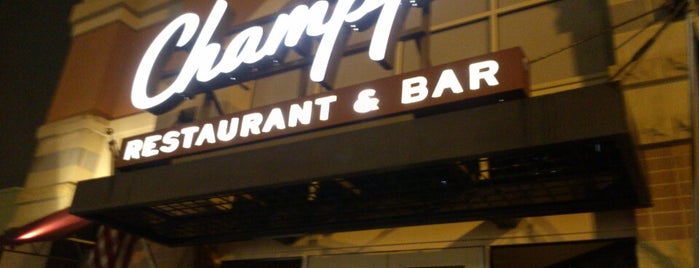 Champps is one of Lugares favoritos de Greg.