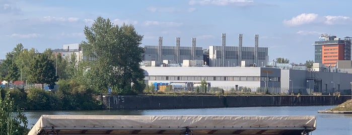 Hafen 2 is one of Luups Frankfurt 2015.