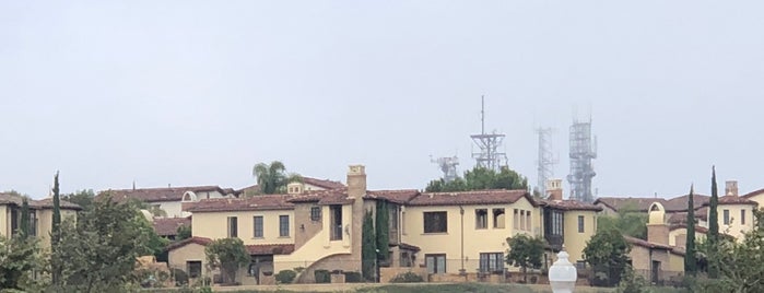 Signal Peak Newport Coast is one of Locais curtidos por Christopher.