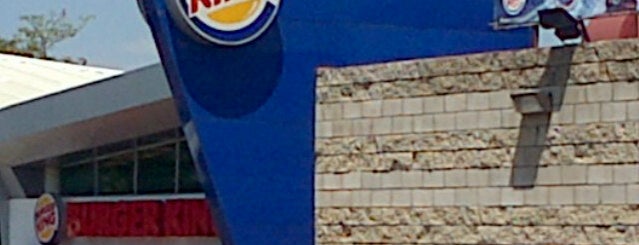 Burger King is one of Lieux qui ont plu à Sarah.