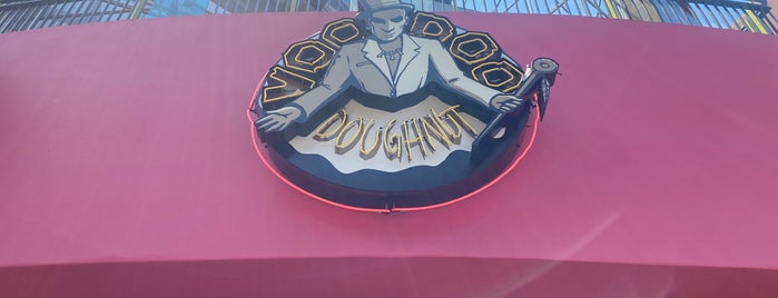 Voodoo Doughnut Universal CityWalk Hollywood is one of LA.
