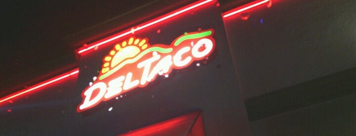 Del Taco is one of Kentuky fried chicken.