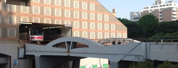 Metro M Korakuen is one of 近所.