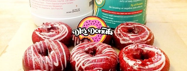 DK's Donuts and Bakery is one of Los Angeles.