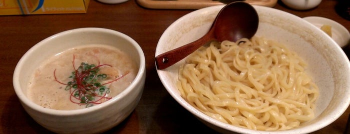 麺匠 ようすけ is one of らー麺.