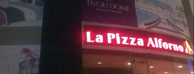 La Pizza Alforno is one of alcor.
