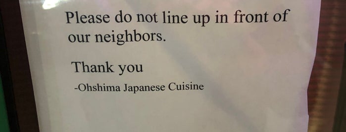 Oshima Sushi is one of สถานที่ที่ Chris ถูกใจ.