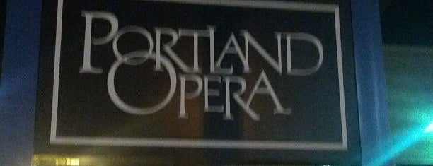 Portland Opera is one of Lieux qui ont plu à Dj.