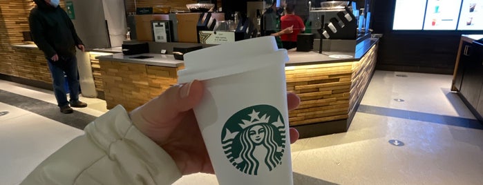 Starbucks is one of Jeff'in Beğendiği Mekanlar.