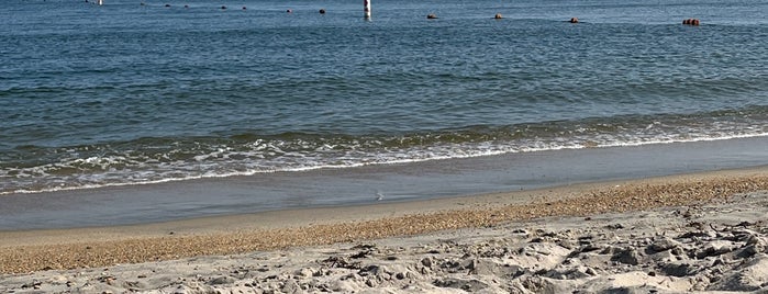 Point O' Woods Beach is one of Fun things to do in Connecticut.