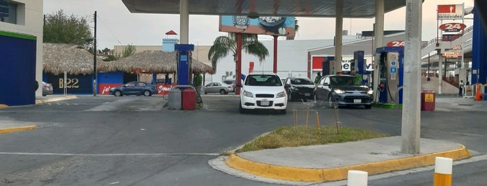 Gasolinera Gulf Anáhuac is one of Regular Places.