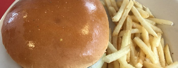 Steak 'n Shake is one of Top 10 dinner spots in Lansing.