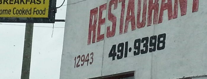 Akbar's Restaurant is one of Detroit.