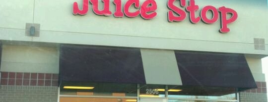 Juice Stop is one of สถานที่ที่ Lori ถูกใจ.