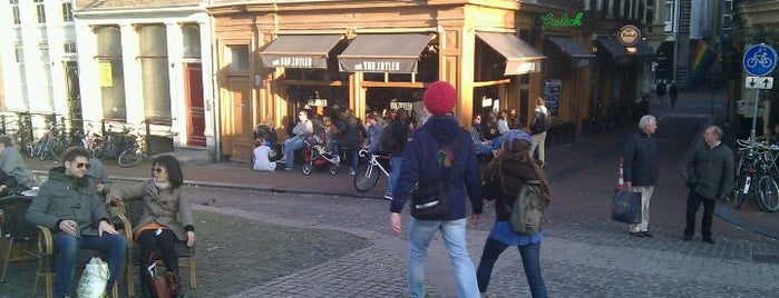 Café Van Zuylen is one of The Dog's Bollocks' Going Dutch (Amsterdam).