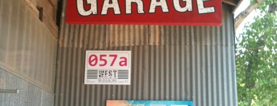 Austin Art Garage is one of Austin Sightseeing.