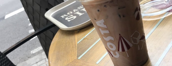 Costa Coffee is one of สถานที่ที่ Alex ถูกใจ.