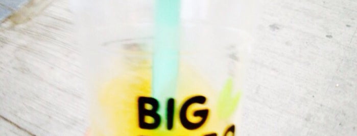 Big Boba, Bubble Tea Shop is one of Tempat yang Disukai Evander.