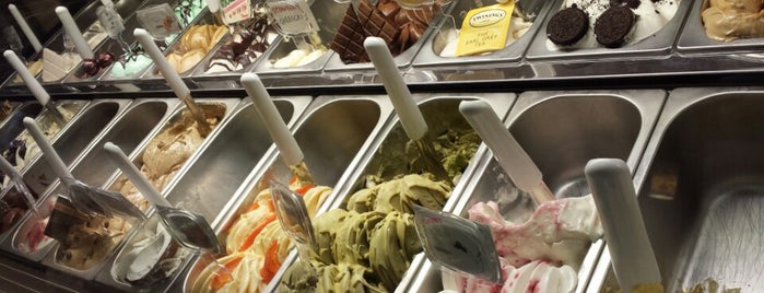 Food Palace Gelato is one of Dan’s Liked Places.