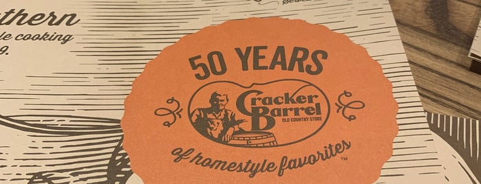 Cracker Barrel Old Country Store is one of สถานที่ที่ Gayla ถูกใจ.