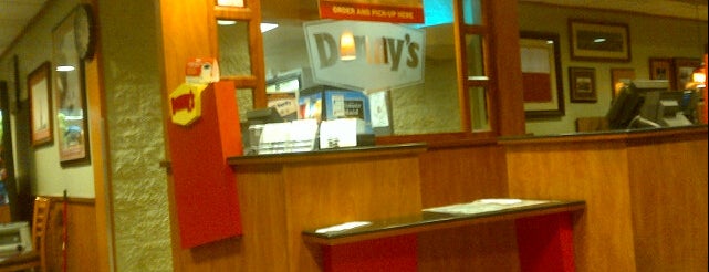 Denny's is one of Tempat yang Disukai EvilFairy.