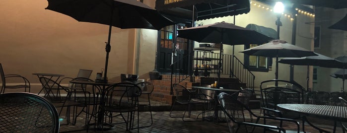 Hemingway's Bar & Grill is one of In "the Loop".