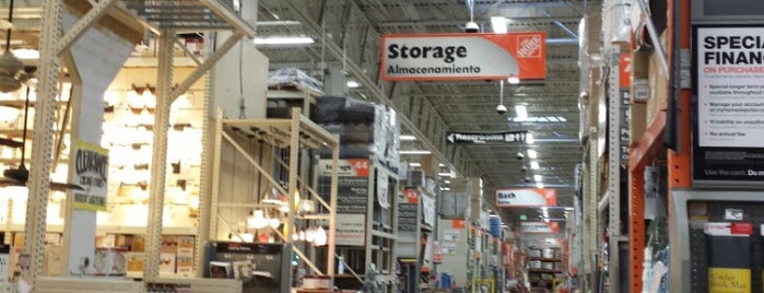 The Home Depot is one of David 님이 좋아한 장소.