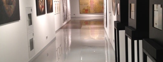 Ural Vision Gallery is one of Lieux sauvegardés par Alexandra.