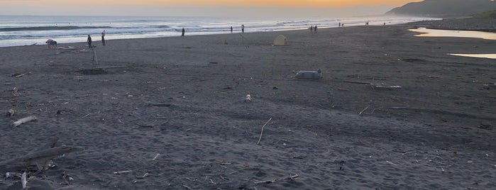 平砂浦 is one of Surfing /Japan.