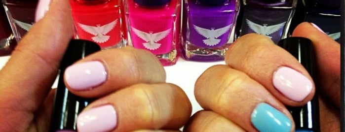 Nail Sunny is one of Lugares favoritos de Хеля.