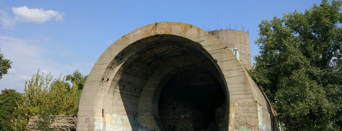 Кессон "Cталинский туннель" is one of Lieux qui ont plu à Evgeni.