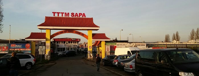 Sapa Trade Center (Little Hanoi) is one of Praha s Cajzlem.