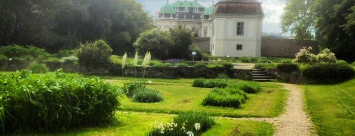 Botanischer Garten is one of Vienna Sightseeing.