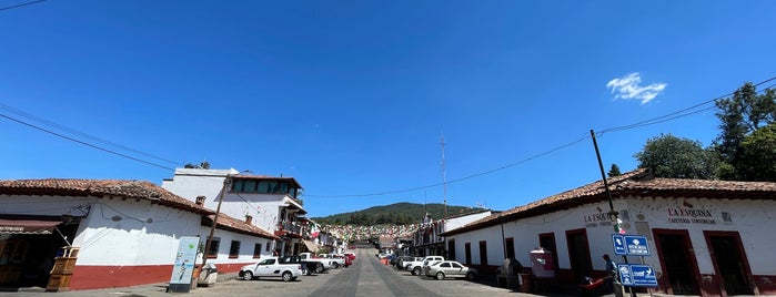 Tzintzuntzan is one of Pueblos Mágicos.