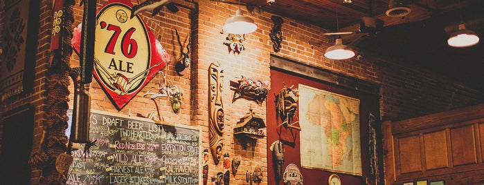 Bell's Eccentric Cafe & General Store is one of Kalamazoo Breweries.