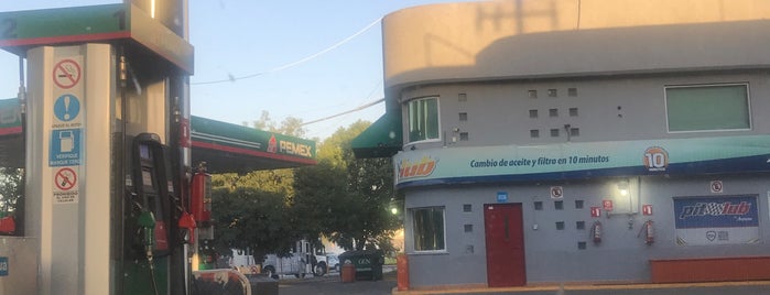Gasolinera La Minerva is one of Gasolineras.