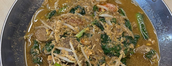 Kwetiau Akang is one of Food!!.