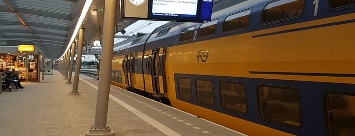 Spoor 19 is one of NS stations.