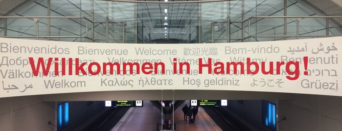 Hamburg Airport Helmut Schmidt (HAM) is one of Fav Deutsche Places.