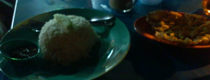 Kedai Makan Rabiah is one of Kuantan.