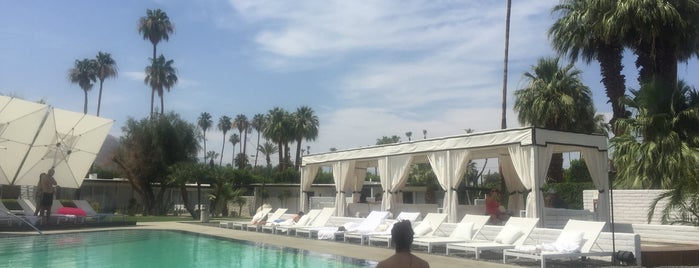 L'Horizon Resort & Spa is one of Locais curtidos por Magnus.